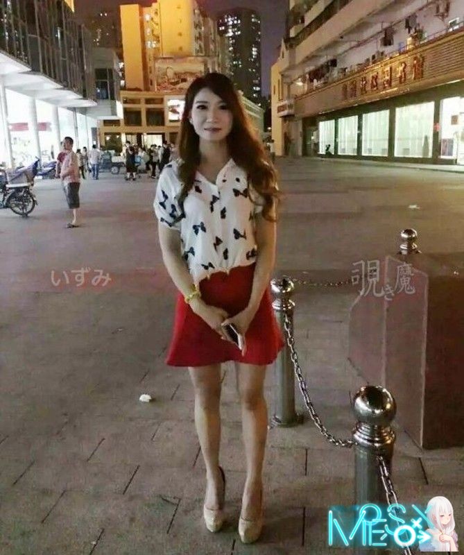 喷血推荐-高颜值长发美女聚餐喝多后被一起吃饭的朋友带到酒店慢慢脱光衣服狂操后又尽情玩弄![MP4]