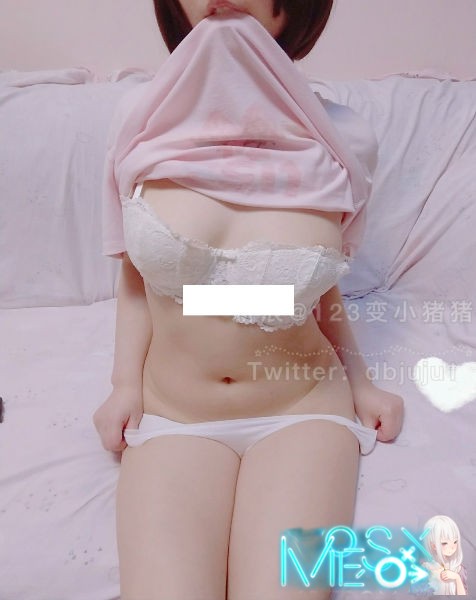 [网红女神] 123变小猪猪-邻家的思春少女[22P+1V]